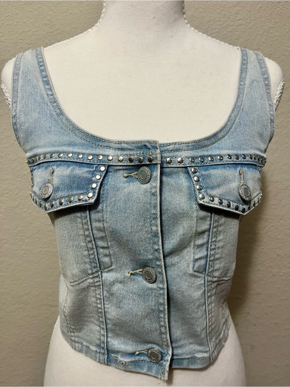 Light Wash Studded Denim Crop Vest shirt